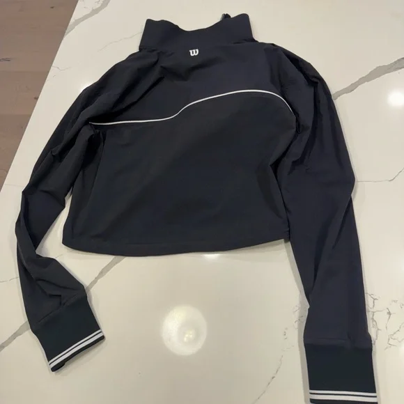 Wilson Black Davenport Woven Popover - Picture 2 of 2